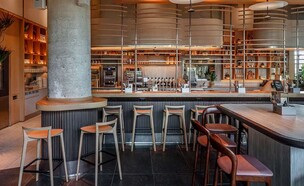 מסעדת SUN עיצוב מרקו סברה (צילום: יואב גורין)