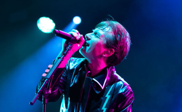 אלכס קפרנוס, סולן להקת "פרנץ פרדיננד" (צילום: Kieran Frost/Redferns) אלכס קפרנוס, סולן להקת "פרנץ פרדיננד" (צילום: Kieran Frost/Redferns)