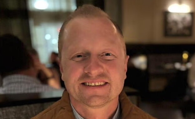 ג׳ייסון יוז, המורה שנהרג