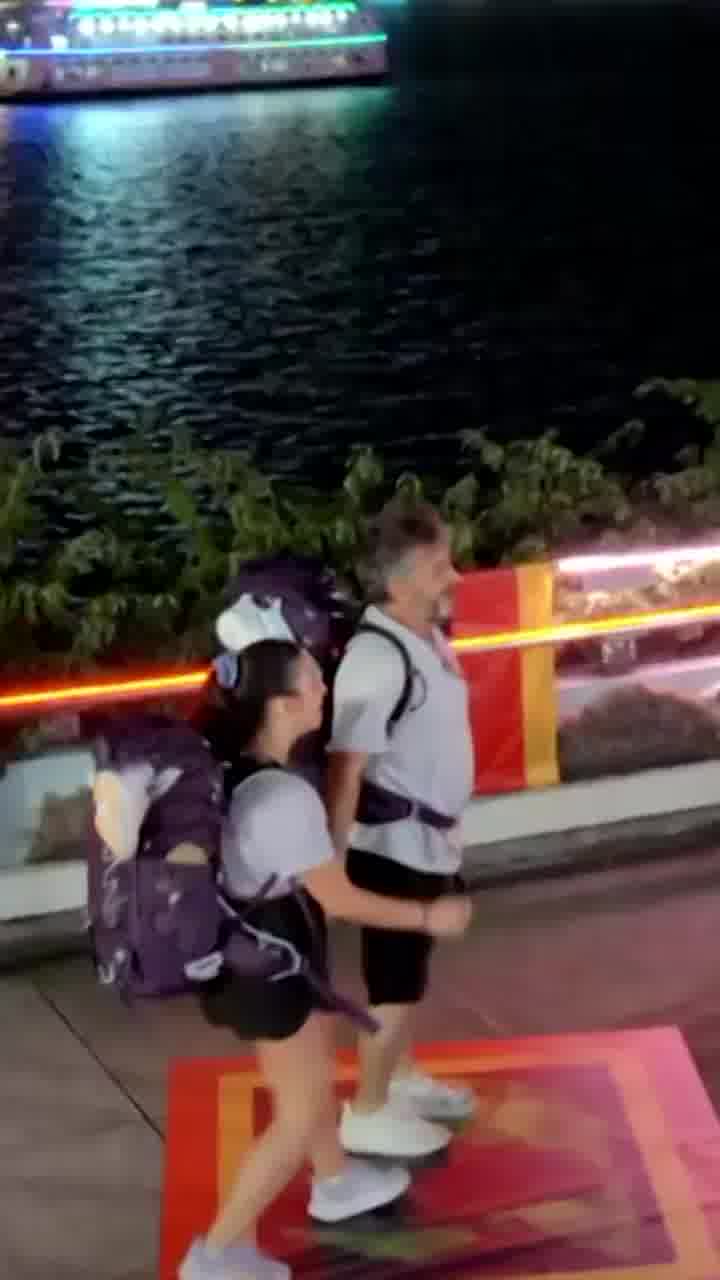אזי ודני לא מצליחים לעצור את הדמעות בנקודת הסיום של ״מירוץ למיליון״