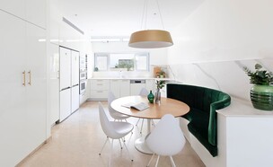 פינת אוכל מרכז הבית עיצוב אפרת בן נאה (צילום: מירב פלברג)