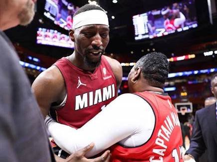 באם אדבאיו. 83 נקודות, בכל זאת (GETTY) (צילום: ספורט 5)