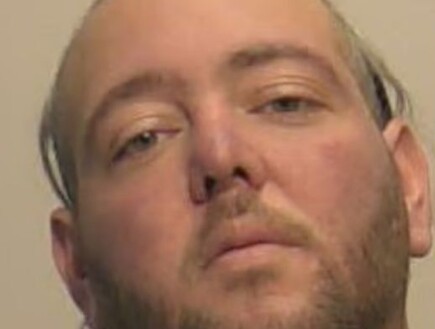 "מודיע לך שאתה חשוד, אתה תיחקר על זה": העימות החריג באולם ביהמ"ש - והאיום של השופט על הסנגור