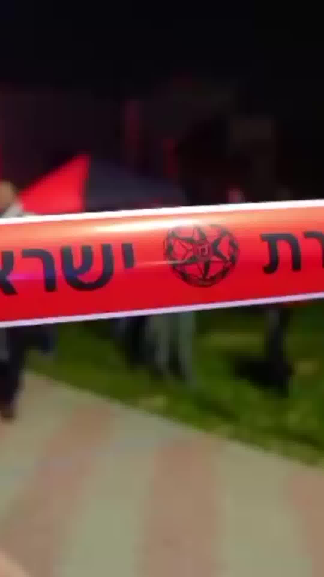 המשטרה בזירת הפגיעה בזרזיר: "58 נפגעו כי חלון הממ"ד לא היה סגור כמו שצריך"