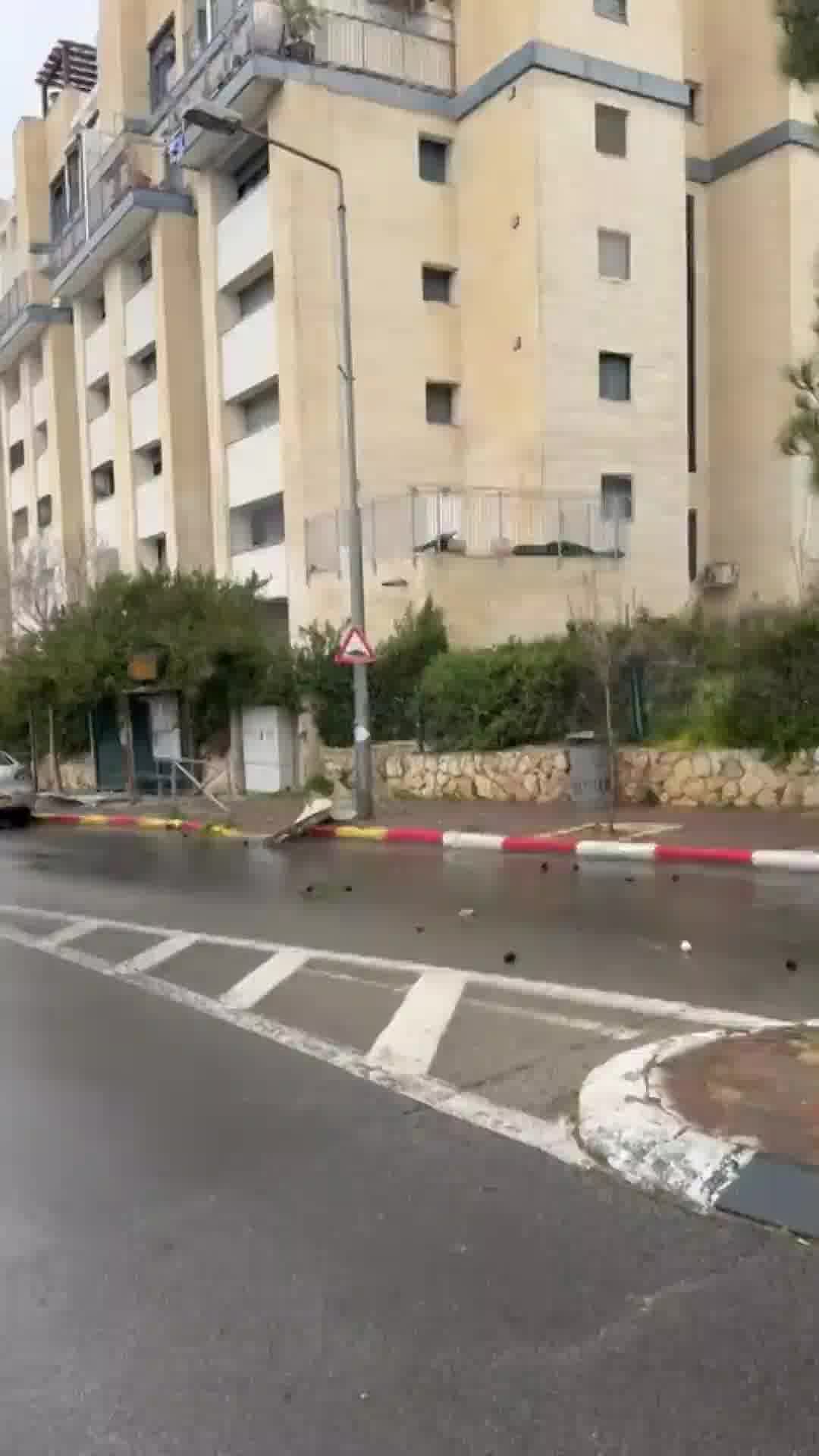 תיעוד מנפילת שבר יירוט במטח
