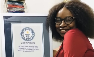 פייבור אוגצ׳י אני (צילום: FavourOgechi-jz4rs, youtube)