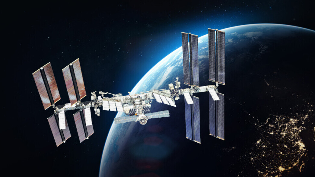 תחנת החלל הבינלאומית (ISS) תחנת החלל הבינלאומית (ISS)