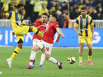 (אלן שיבר) (צילום: ספורט 5)