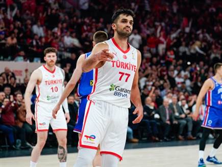 חוזר ל-NBA. יורצבן (GETTY) (צילום: ספורט 5)