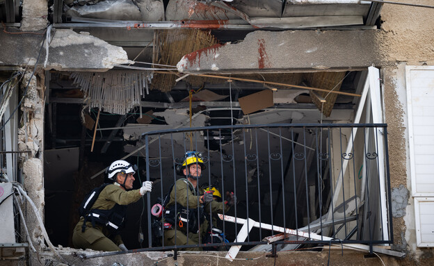 שיגורים מאיראן: פצוע בינוני בבני ברק, כמה קל בת"א ופ"ת