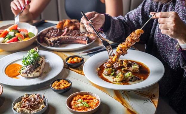 פתיחת שולחן ב-The View