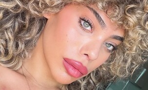 רומי אברג'יל: "מודה על האף שלי ושזכיתי לקבל אותו בחזרה" (צילום: אינסטגרם)