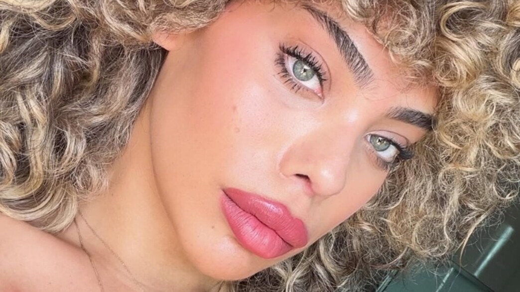 רומי אברג'יל: "מודה על האף שלי ושזכיתי לקבל אותו בחזרה" רומי אברג'יל: "מודה על האף שלי ושזכיתי לקבל אותו בחזרה"