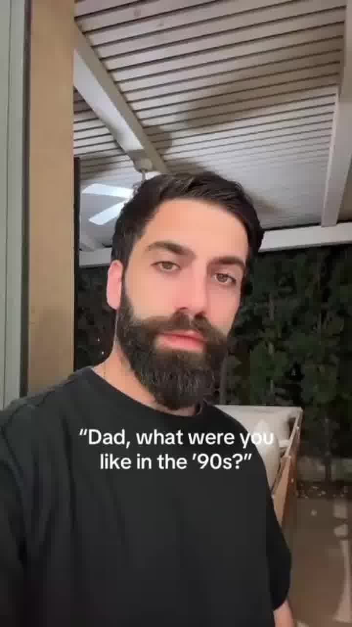 אחרון ודי: אליעד נזכר בניינטיז