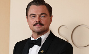 לאונרדו דיקפריו, טקס האוסקר 2026 (צילום:  ANGELA WEISS / AFP via Getty Images)