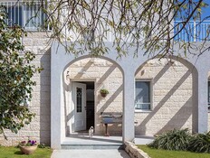 בית גוש עציון , עיצוב אביטל ושירה