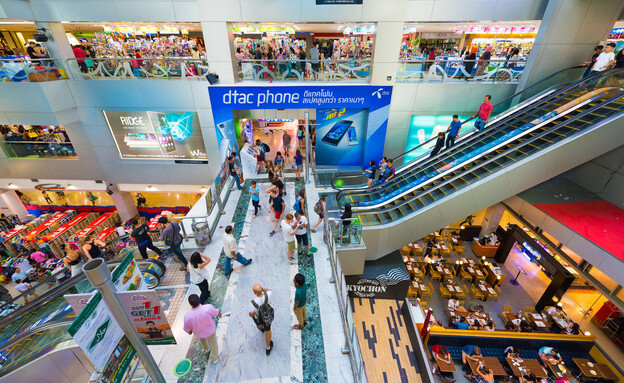 בפנים קניון MBK בתאילנד בנגקוק