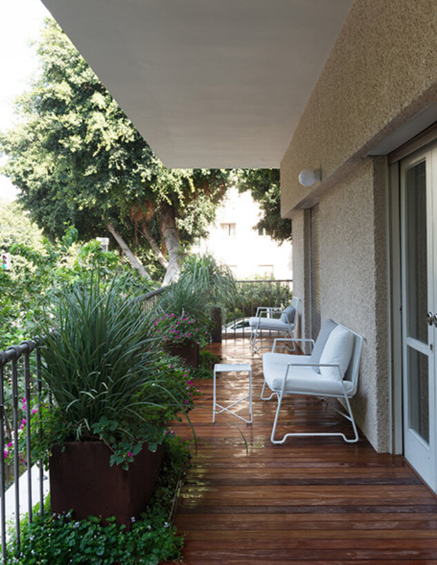 מרפסת עמידה עיצוב ליטל אופיר אילנה ברונפן ואמיר מרפסת עמידה עיצוב ליטל אופיר אילנה ברונפן ואמיר