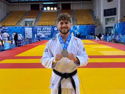 חניאל שוקמן (התאחדות אילת) (צילום: ספורט 5)