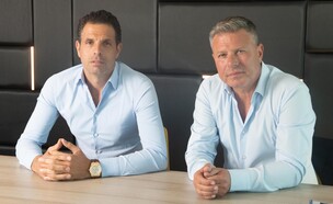 מימין ירון אדיב משמאל כידן דהרי (צילום: רמי זרנגר, יחסי ציבור)