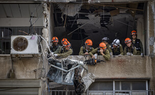 זירת נפילה בבני ברק (צילום: חיים גולדברג, פלאש 90)