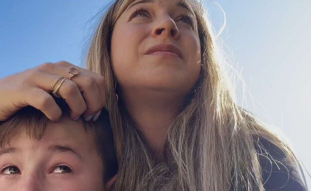 מרב מלחי בן הרוש מגנה על בנה עומר מטילים