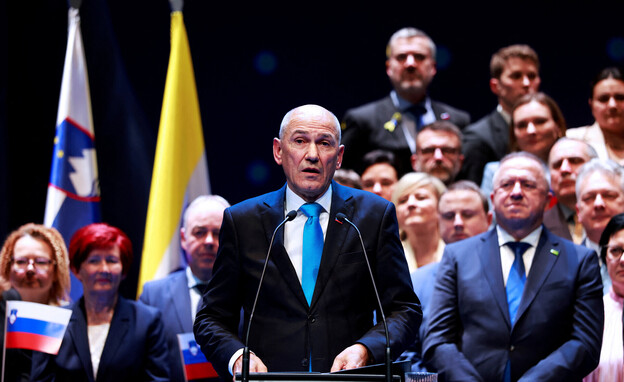 ראש ממשלת סלובניה לשעבר יאנז יאנשה ראש ממשלת סלובניה לשעבר יאנז יאנשה