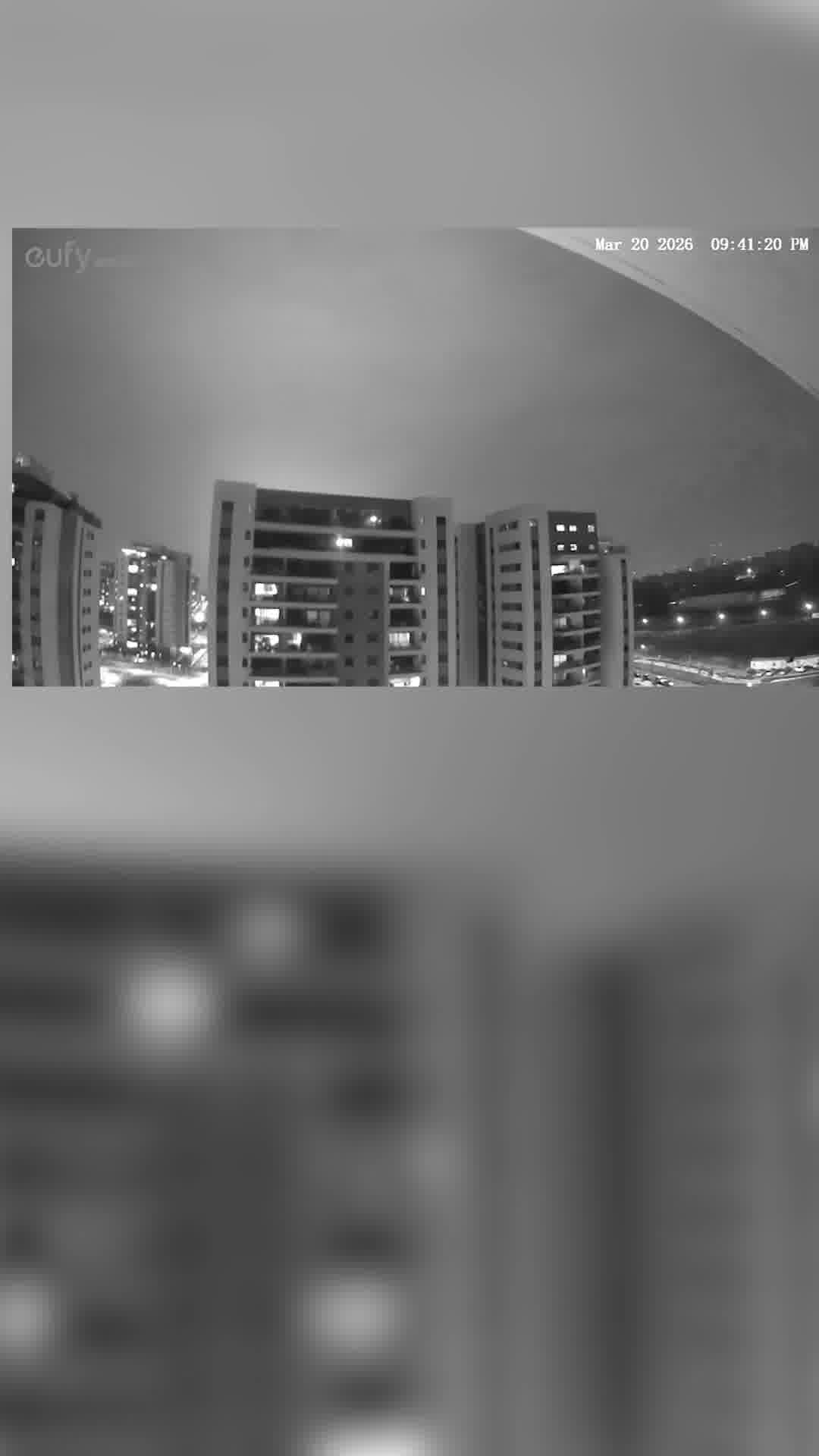 שריקת הטיל והפיצוץ האדיר: רגע הפגיעה בקריית אונו | מתפרסם באישור הצנזורה