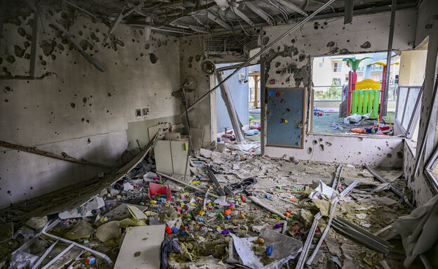 ההרס בגן הילדים בראשון לציון ההרס בגן הילדים בראשון לציון