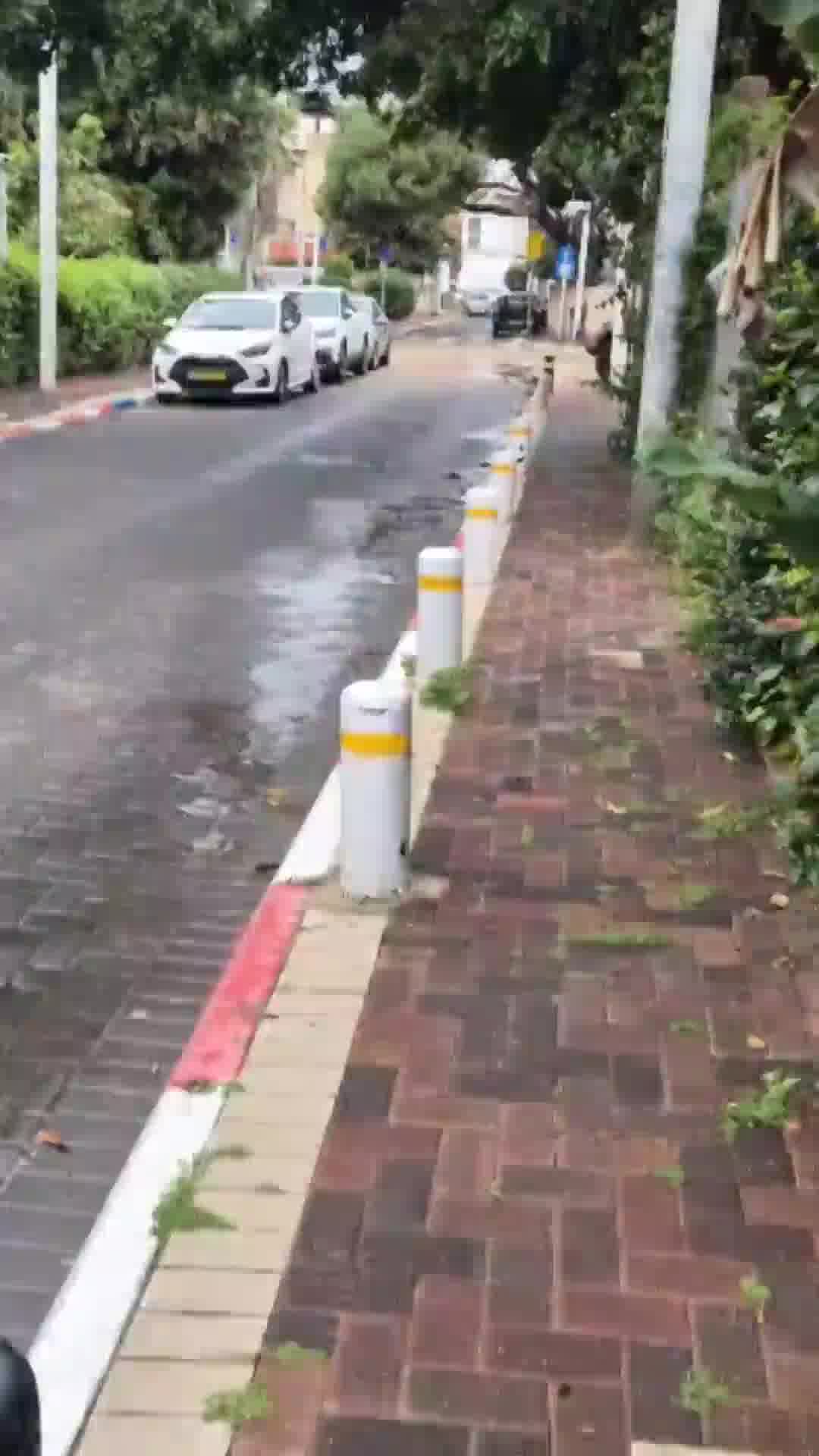 תיעוד מזירת פגיעה בגבעתיים