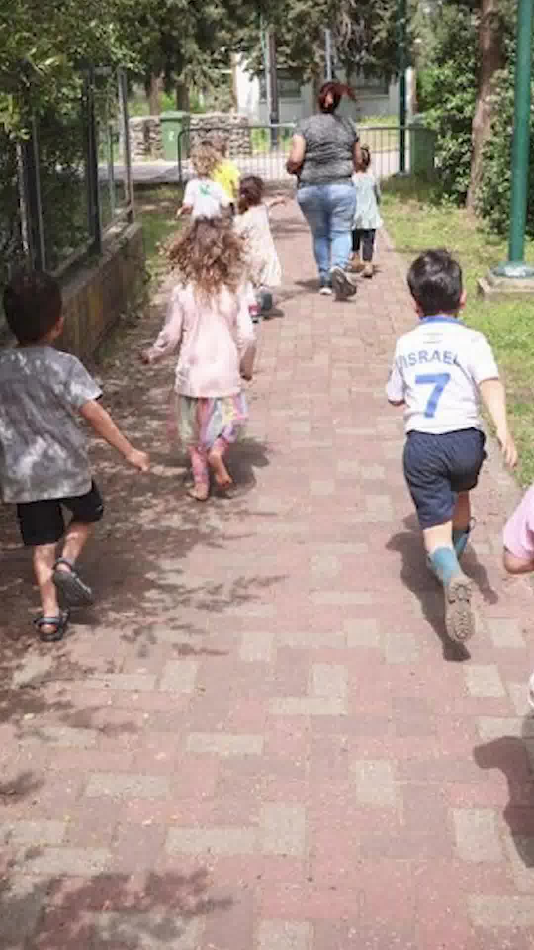 משרד החינוך: קייטנות החג לא יפתחו באופן גורף, ויופעלו רק ברשויות מקומיות שיבחרו בכך בהתאם להנחיות
