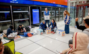 לתת ברכבת הקלה  (צילום:  עידן שיסטר)