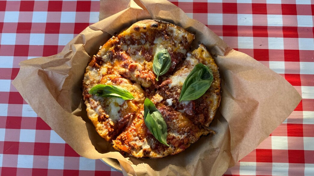 דיפ דיש כחול לבן. דאני'ז. מודיעין דיפ דיש כחול לבן. דאני'ז. מודיעין