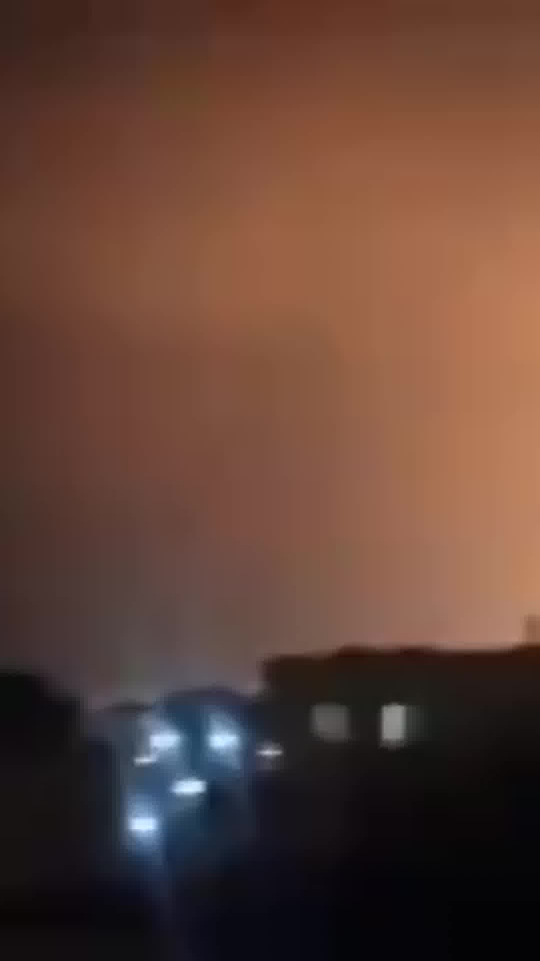 טהרן חוטפת: צפו בתיעוד מתקיפות חיל האוויר במדינה