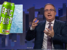 ג'ון אוליבר (צילום: צילום מתוך ערוץ היוטיוב Last Week Tonight) ג'ון אוליבר (צילום: צילום מתוך ערוץ היוטיוב Last Week Tonight)