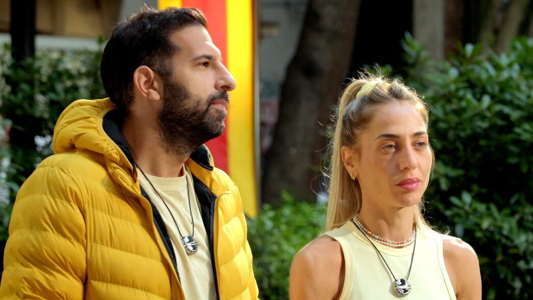 חן דריקס, יוסי עזרא