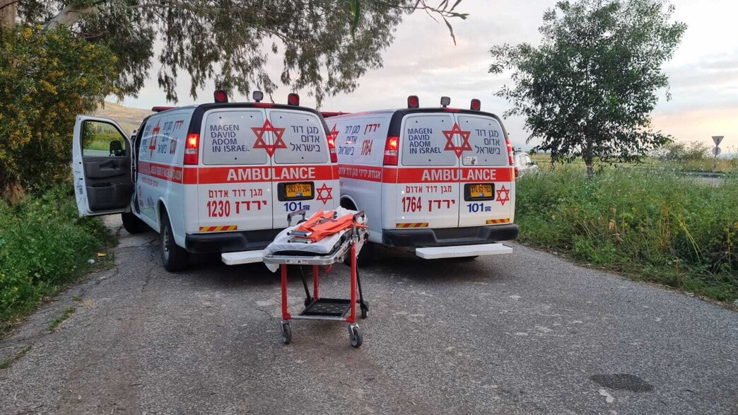  גבר שטבע בזמן שניסה לחלץ בנו מנהר הירדן