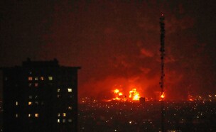 תקיפת מתקן נפט בטהראן, איראן (צילום: ap)