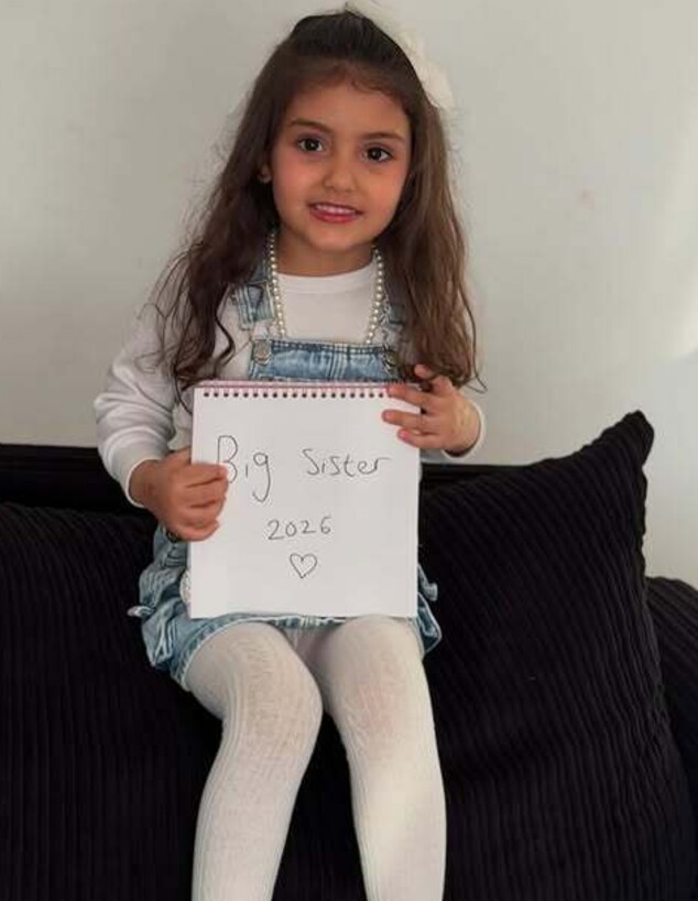 לואי עלי היריון שני לואי עלי היריון שני