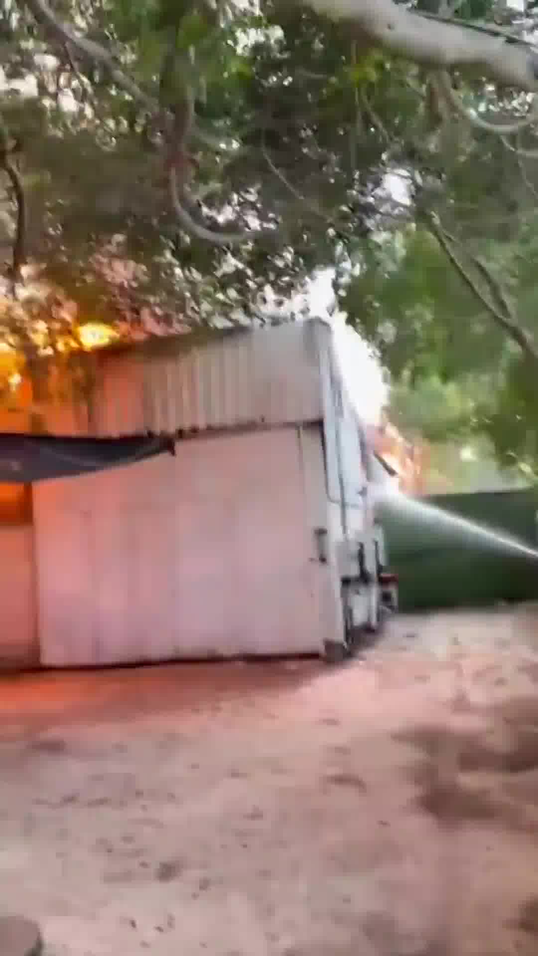 פינוי תושבים בישרש בשל שריפה שפרצה במושב