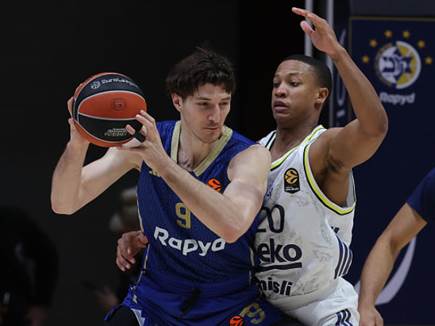 (Photo by Pedja Milosavljevic/Euroleague Basketball via Getty Imag (Photo by Pedja Milosavljevic/Euroleague Basketball via Getty Imag