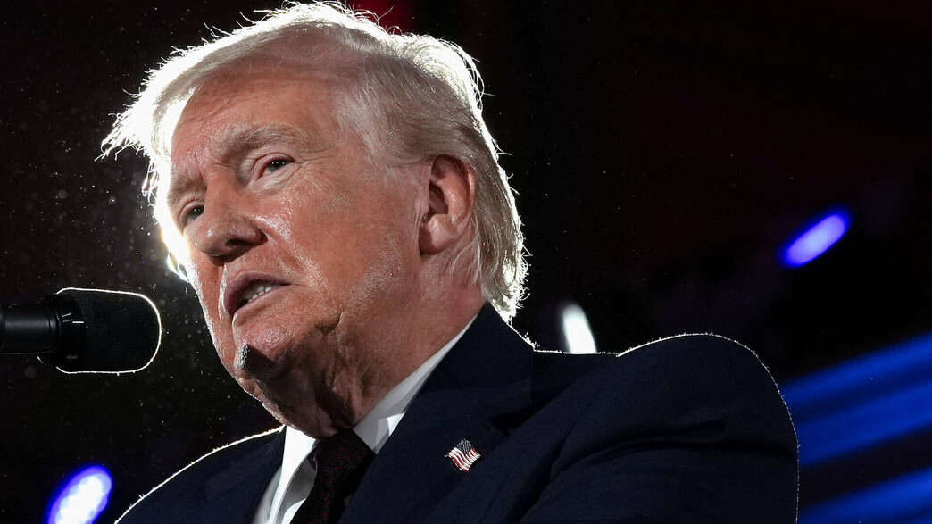 טראמפ: איראן רוצה לדבר ולראות אם היא יכולה להגיע לעסקה