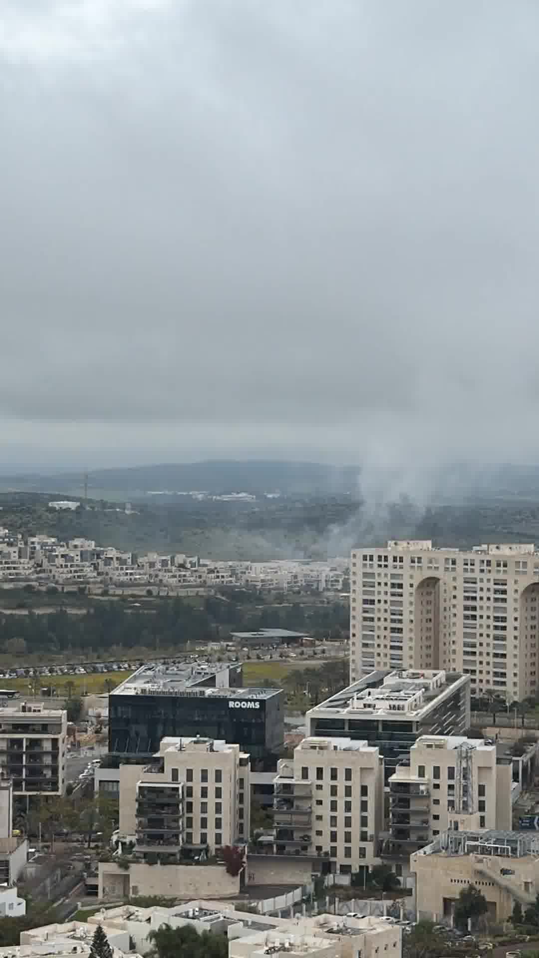 שבר טיל איראני נפל סמוך למודיעין: תיעוד מהזירה | מתפרסם באישור הצנזורה