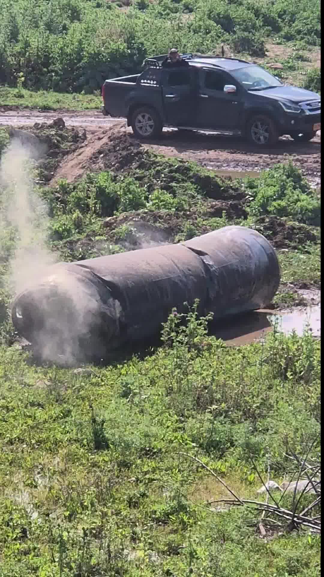 שבר הטיל האיראני גדול יותר מהרכב שלידו: זירת הנפילה בצפון