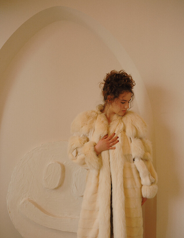 נינה דבש אמדורסקי נינה דבש אמדורסקי