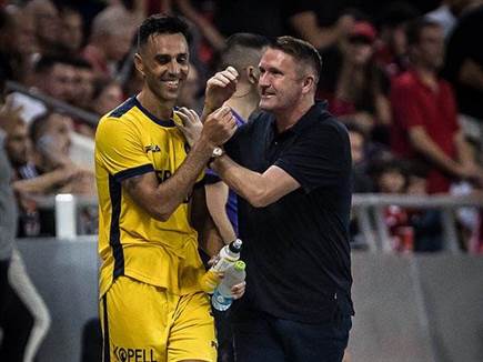 זהבי עם רובי קין. הבין לנפש שלו (מאור אלקסלסי) (צילום: ספורט 5)