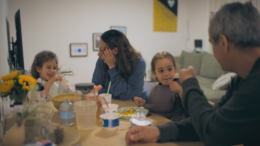 אבא בבית: הסיפור של עמרי ולישי מירן | 