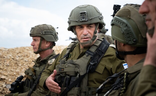 רא"ל אייל זמיר בסיור שטח והערכת מצ"ב בדרום לבנון