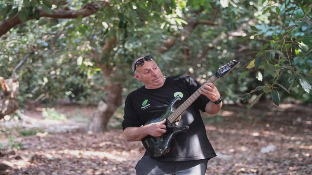 המפגש המרגש בין משפחתו של פושקו ז