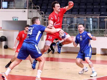 (הדר ואן קולא) (צילום: ספורט 5)